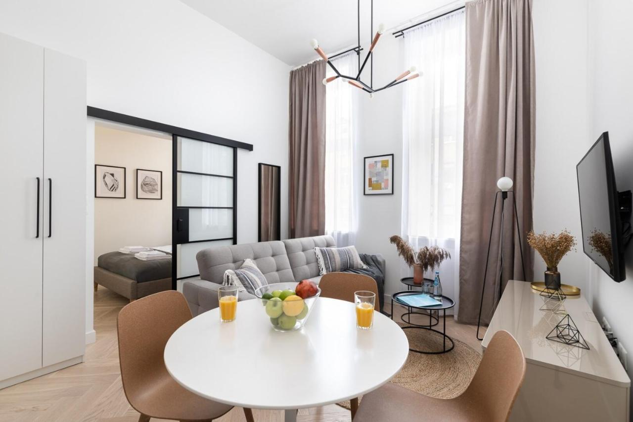 Boduena 4 - Elegant Apartment In Warsaw Centre By Noclegi Renters Eksteriør billede